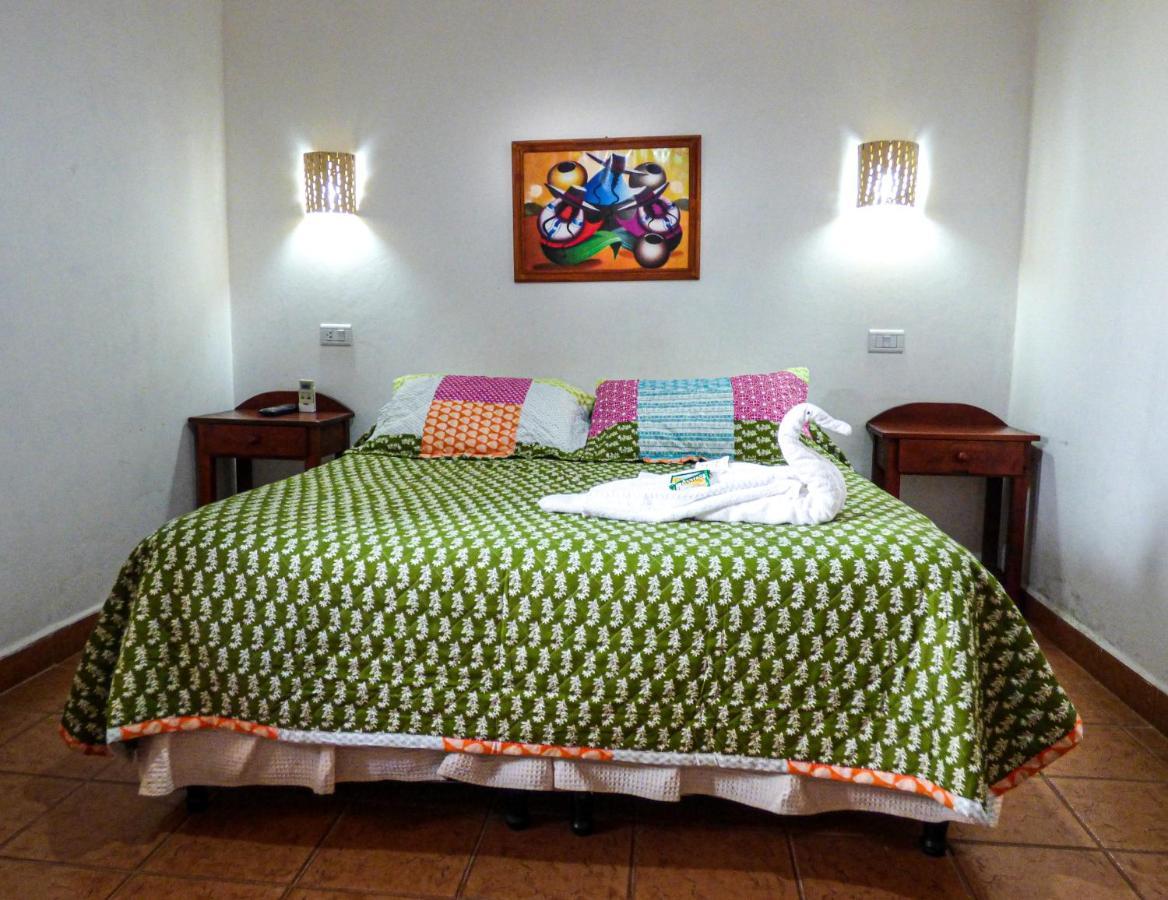 Hostal Mirador Del Valle カファヤテ エクステリア 写真